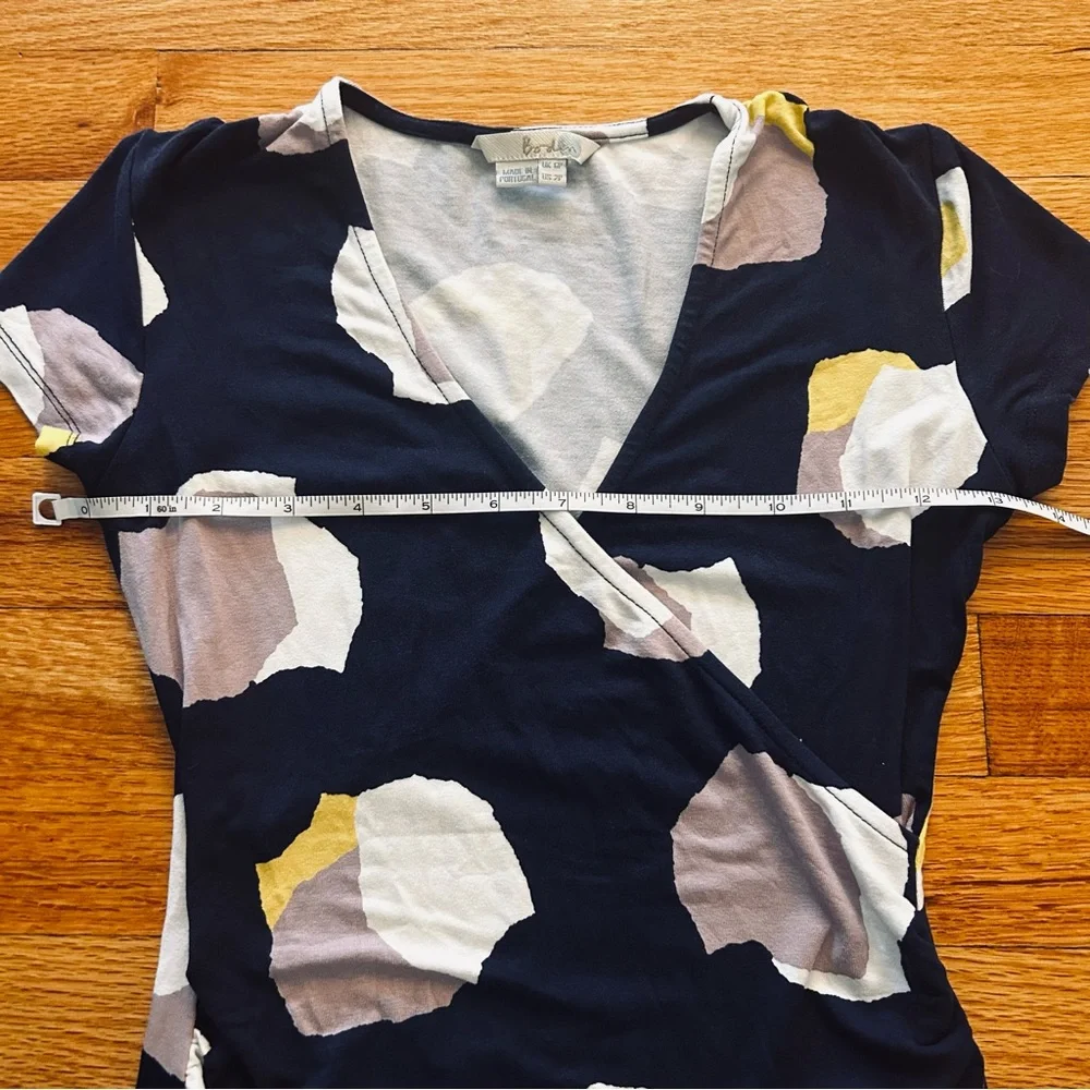 Sz 2p Boden Womens Short Sleeve Wrap Top, Floral Navy Blue - Picture 3 of 5